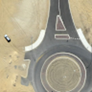 Meet your Posher, Elissa